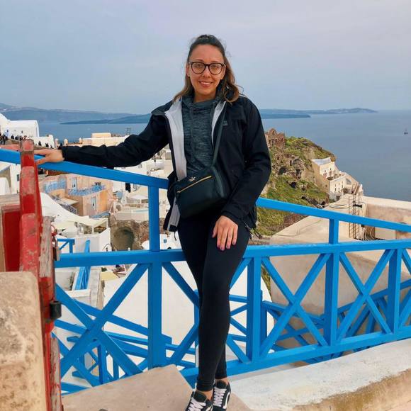 Meet your Posher, Chanel - Picture 1 of 1